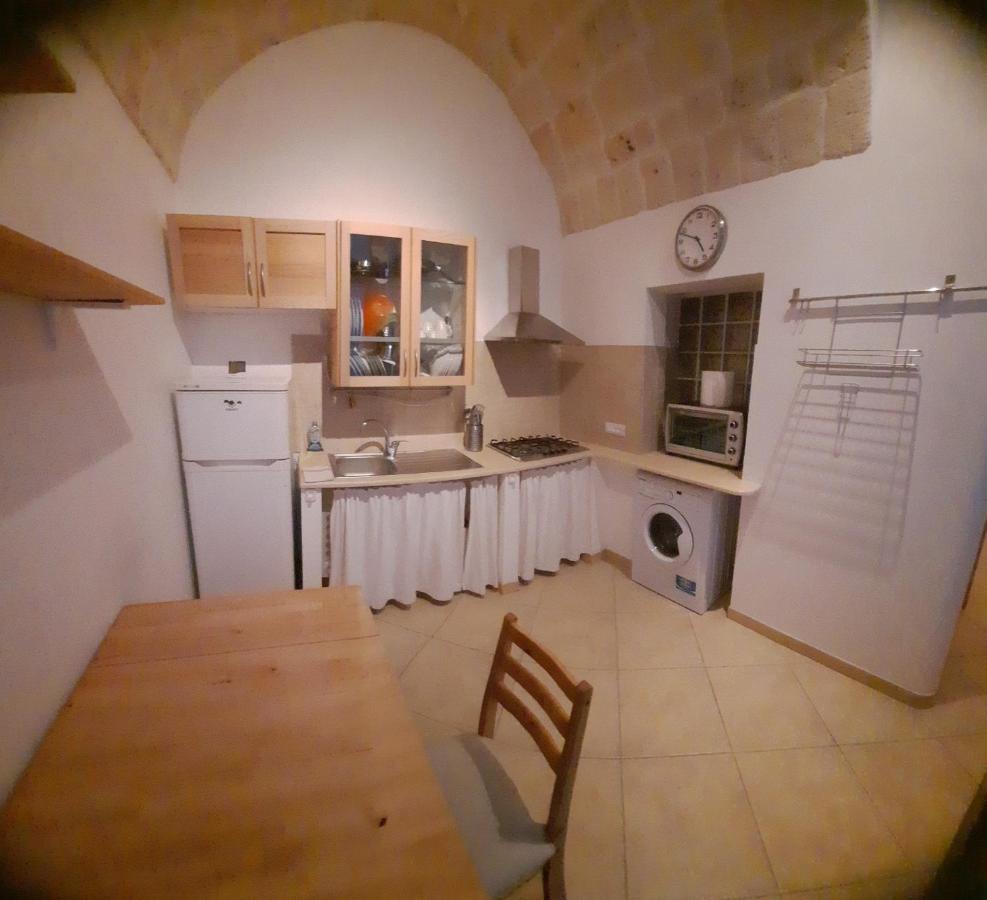 Apartamento Domus Astra Bríndisi Exterior foto